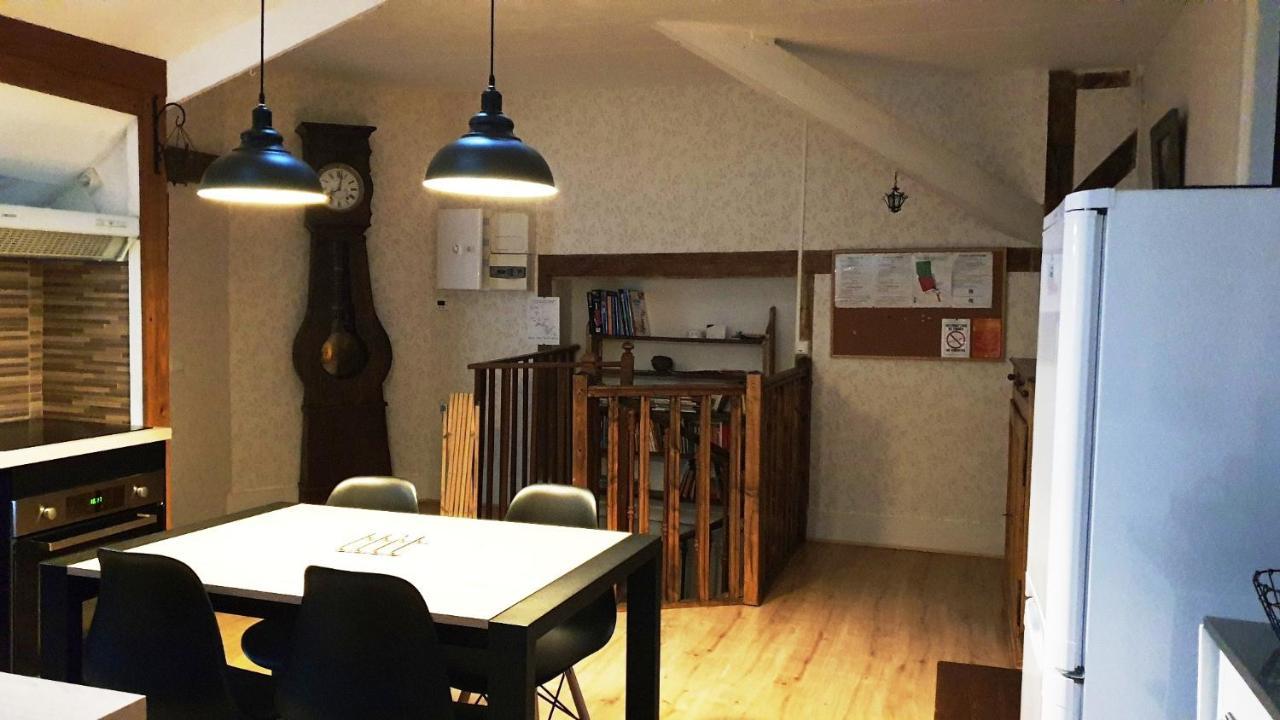 Gite 3 Du Chateau De Feschaux Villeneuve-sous-Pymont エクステリア 写真
