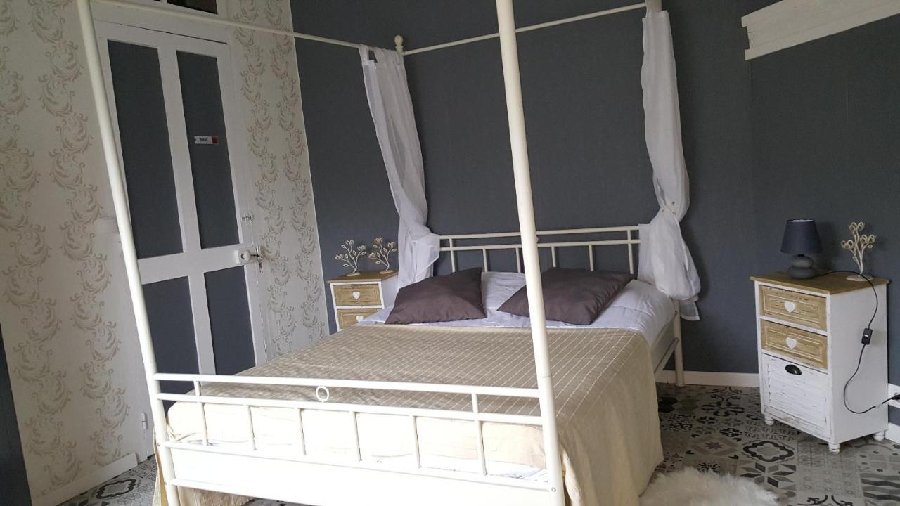 Gite 3 Du Chateau De Feschaux Villeneuve-sous-Pymont エクステリア 写真